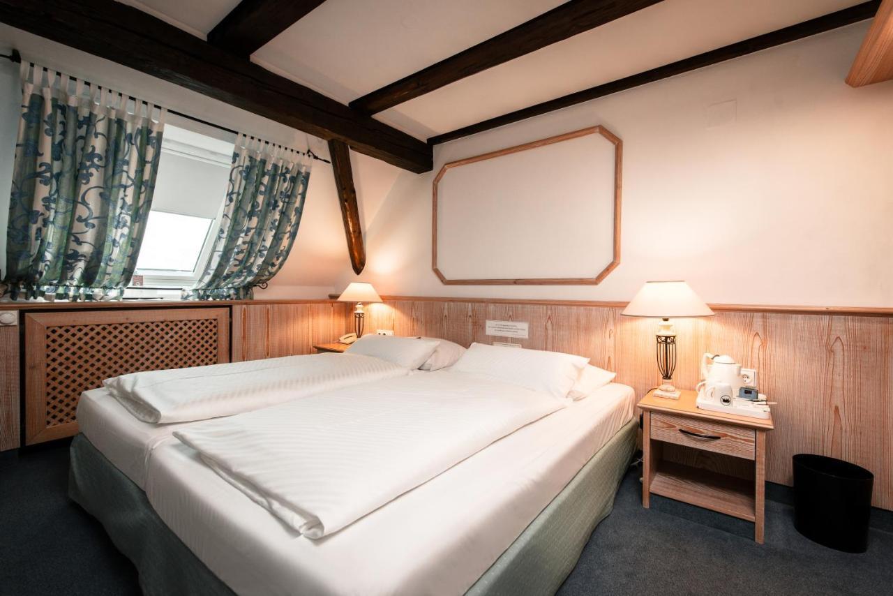 Hotel & Restaurant Ochsen Merklingen Dış mekan fotoğraf